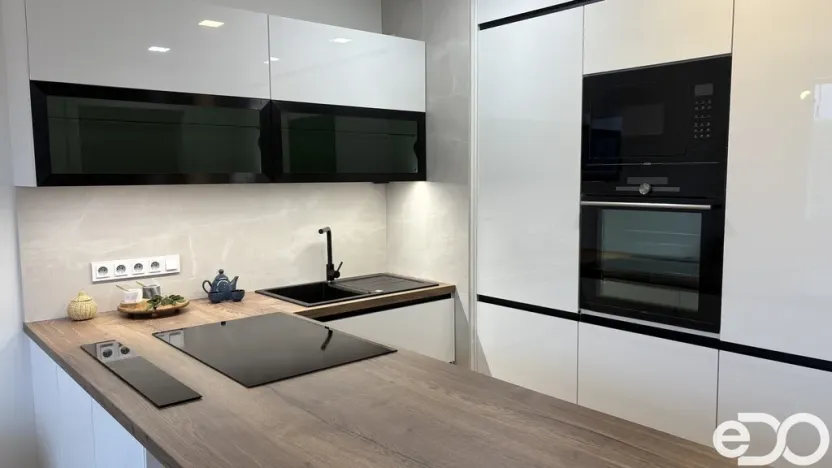 Pronájem bytu 3+kk, Hradec Králové, třída Edvarda Beneše, 80 m2