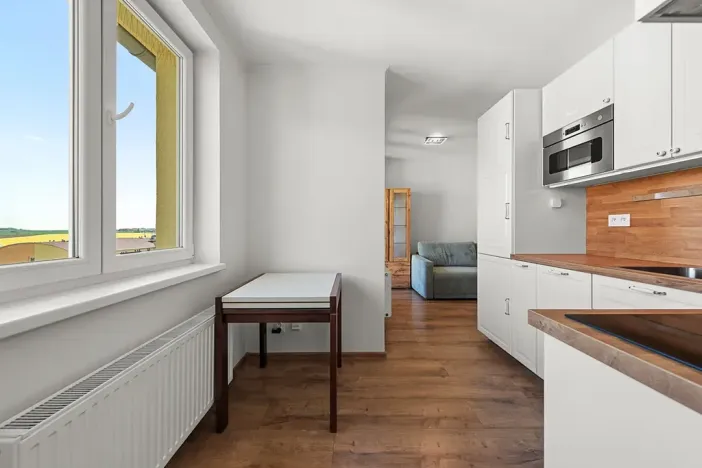 Pronájem bytu 2+kk, Klecany, V Honech, 36 m2