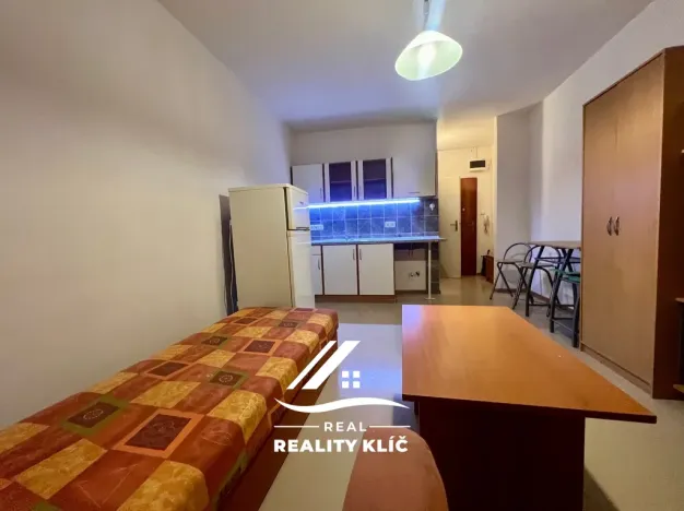 Pronájem bytu 1+kk, Opava, Ratibořská, 21 m2