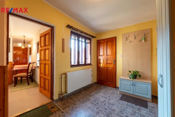 Prodej rodinného domu, Újezd, 217 m2