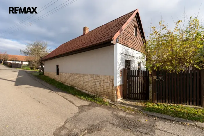Prodej rodinného domu, Újezd, 217 m2