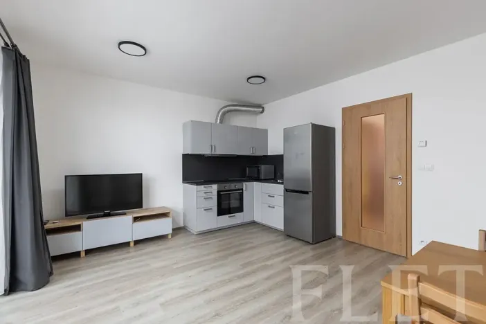 Pronájem bytu 1+kk, Praha - Stodůlky, Toufarova, 33 m2