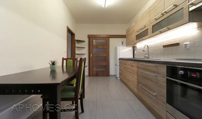 Pronájem bytu 2+1, Praha - Vokovice, Na dlouhém lánu, 56 m2