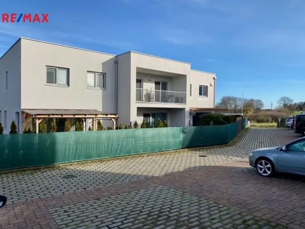 Pronájem rodinného domu, Mukařov - Srbín, Na Kopci, 103 m2