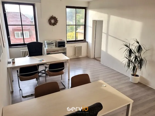 Pronájem kanceláře, Brno, Husova, 69 m2