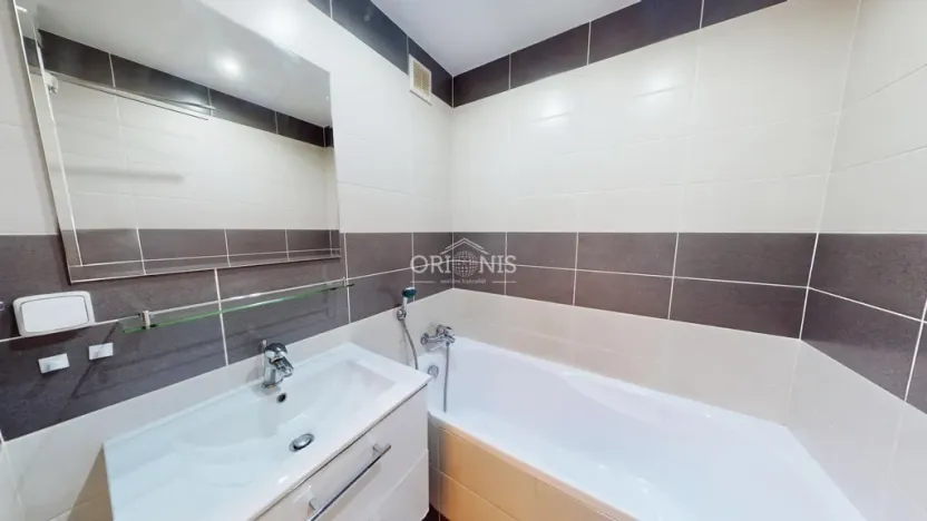 Pronájem bytu 2+1, Chomutov, Marie Pujmanové, 54 m2