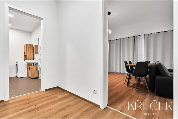 Pronájem bytu 2+kk, Třebíč, Tomáše Bati, 55 m2