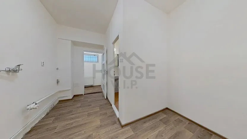 Prodej bytu 1+kk, Praha - Žižkov, Husitská, 29 m2