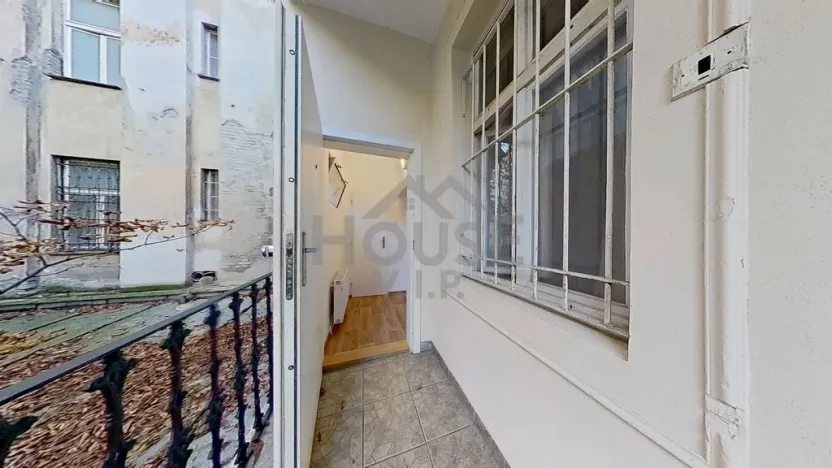 Prodej bytu 1+kk, Praha - Žižkov, Husitská, 29 m2