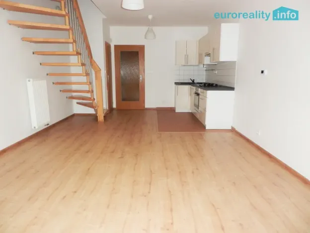 Prodej rodinného domu, Bašť, 88 m2