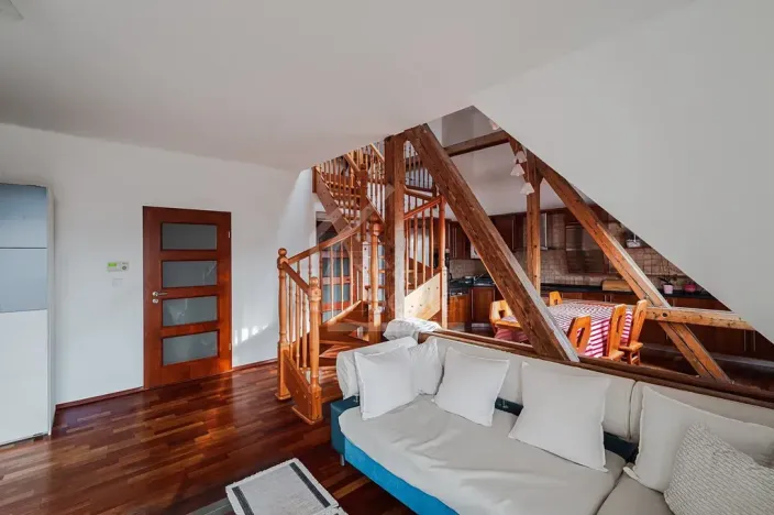 Pronájem bytu 2+kk, Praha - Vinohrady, Hradešínská, 114 m2