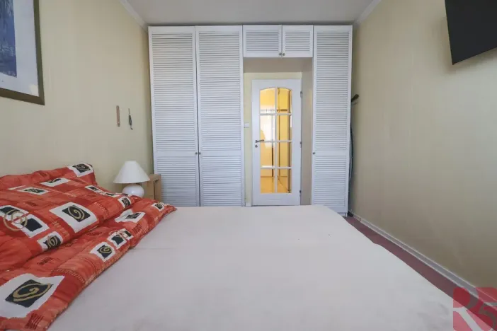 Pronájem bytu 2+kk, Praha - Kamýk, Smotlachova, 44 m2