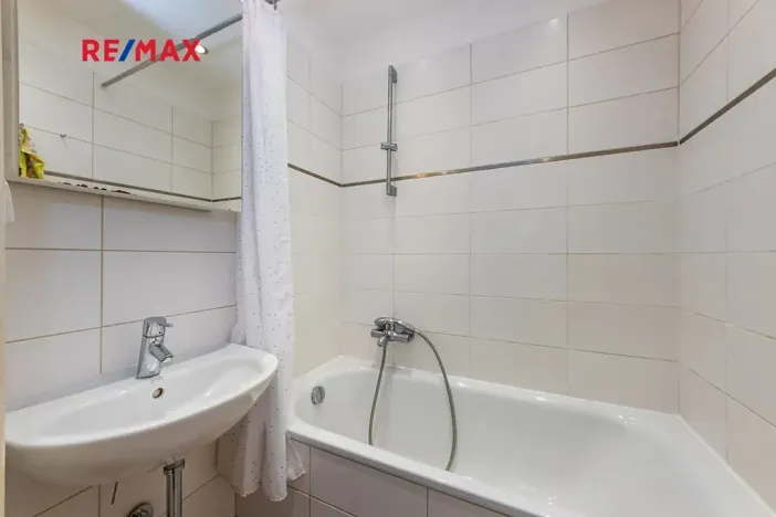 Pronájem bytu 3+1, Praha - Břevnov, Bělohorská, 62 m2