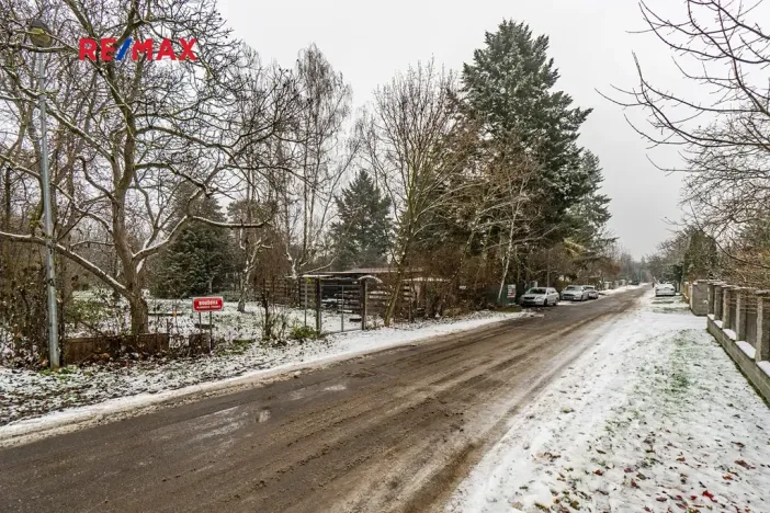 Prodej pozemku pro bydlení, Praha - Klánovice, Boušova, 1678 m2