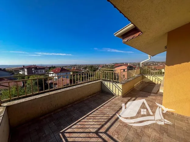 Prodej rodinného domu, Burgas, Bulharsko, 318 m2