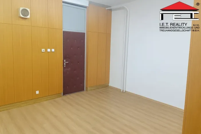 Pronájem kanceláře, Ostrava, Vítkovická, 53 m2