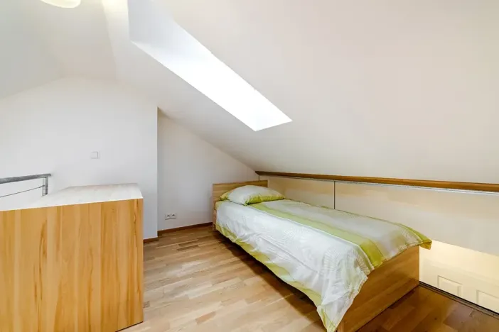 Pronájem bytu 3+kk, Praha - Nové Město, Trojická, 72 m2