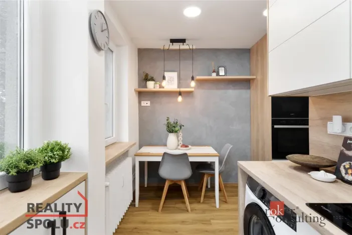 Prodej bytu 2+1, Praha - Troja, Na Šutce, 56 m2