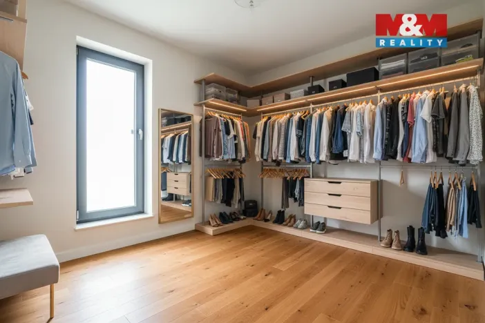 Prodej rodinného domu, Náchod, 224 m2