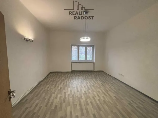 Pronájem bytu 3+1, Ostrava, Kosmova, 83 m2