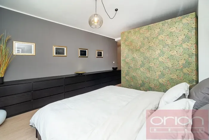 Pronájem bytu 2+1, Praha - Žižkov, Bořivojova, 100 m2