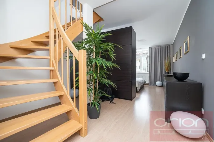 Pronájem bytu 2+1, Praha - Žižkov, Bořivojova, 100 m2