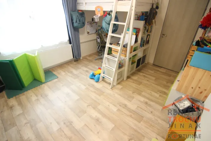 Pronájem bytu 3+kk, Hradec Králové, Poděbradova, 70 m2