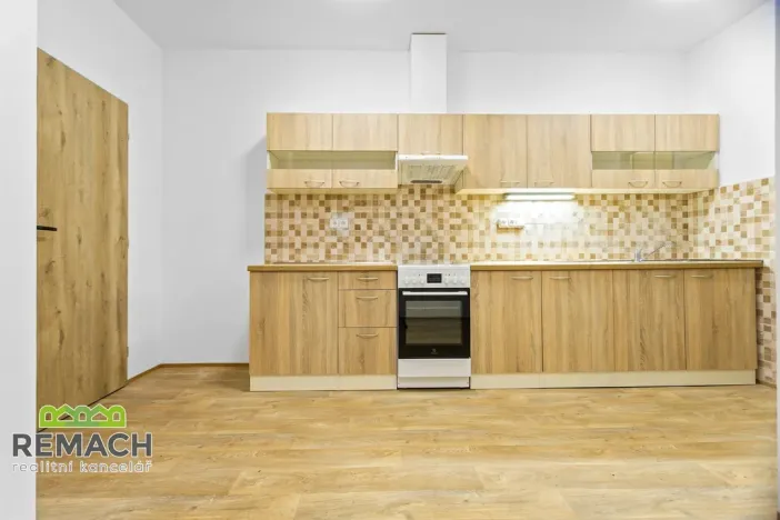 Pronájem bytu 2+1, Náchod, 63 m2