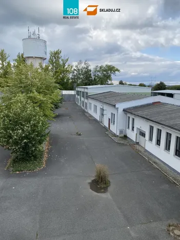 Pronájem skladu, Stochov, J. Dundra, 2000 m2