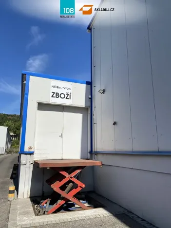Pronájem skladu, Loděnice, Hořelická, 1300 m2