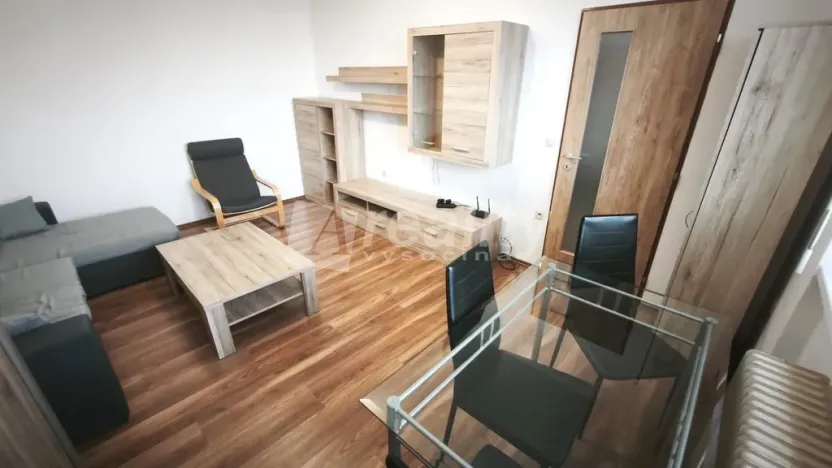 Pronájem bytu 2+1, Náměšť nad Oslavou, 55 m2