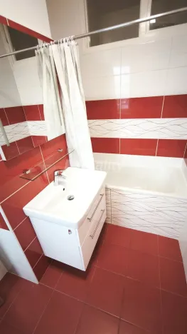 Pronájem bytu 2+1, Náměšť nad Oslavou, 55 m2