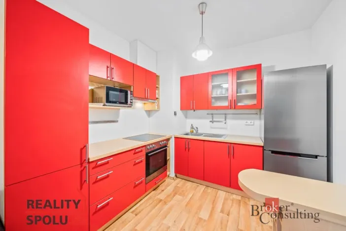 Prodej bytu 1+kk, Praha - Modřany, Komořanská, 37 m2