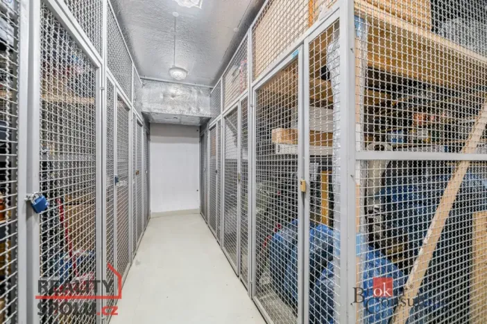 Prodej bytu 1+kk, Praha - Modřany, Komořanská, 37 m2