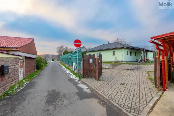 Prodej rodinného domu, Přestanov, 834 m2