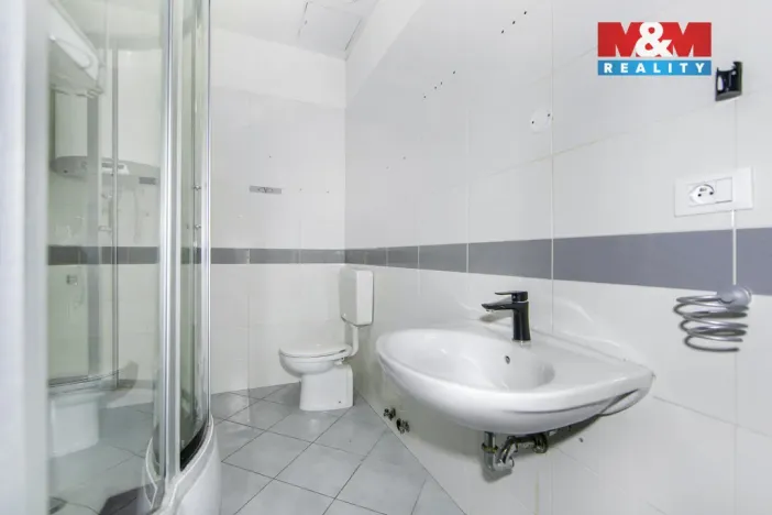 Prodej bytu 3+1, Janovice nad Úhlavou, Rozvojová zóna, 100 m2