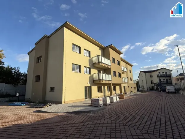 Pronájem bytu 2+kk, Nýřany, Benešova třída, 48 m2