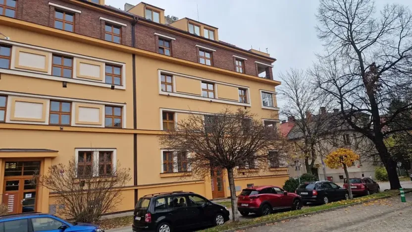 Pronájem bytu 2+1, České Budějovice, Puklicova, 53 m2