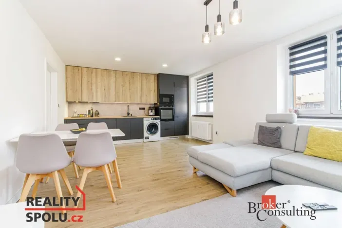 Pronájem bytu 2+kk, Opava - Předměstí, Hany Kvapilové, 59 m2