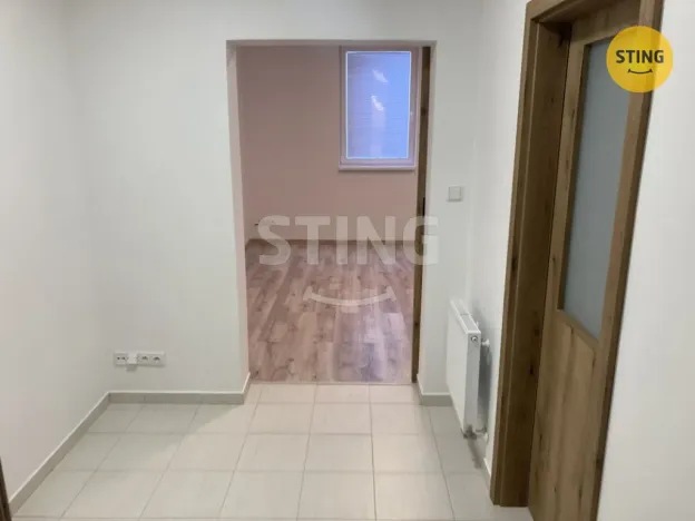 Pronájem bytu 2+kk, Opava, Hviezdoslavova, 52 m2