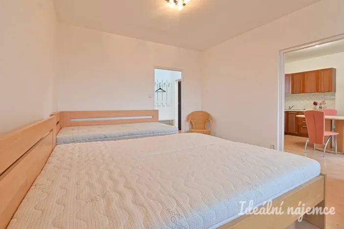 Pronájem bytu 1+1, Brno - Kohoutovice, Chalabalova, 42 m2