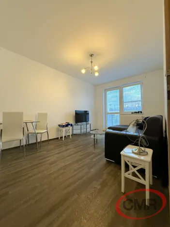 Pronájem bytu 2+kk, Praha, Tvrdonická, 48 m2