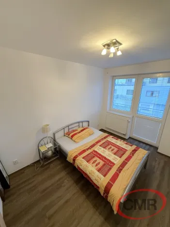 Pronájem bytu 2+kk, Praha, Tvrdonická, 48 m2