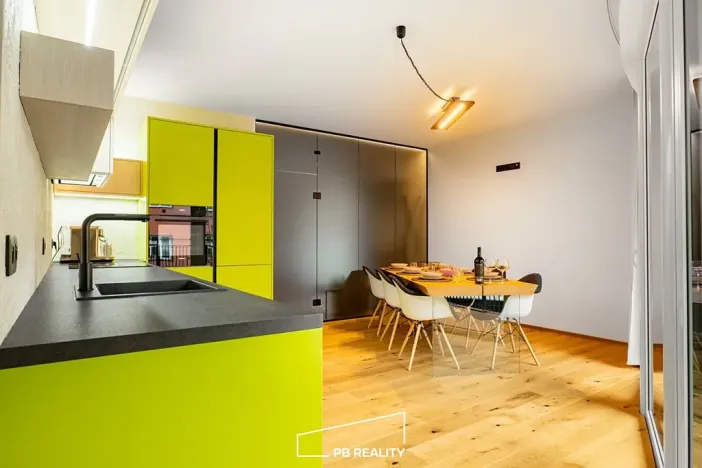 Prodej bytu 3+kk, Plzeň, Na Jíkalce, 104 m2