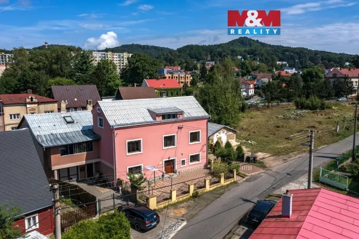 Prodej rodinného domu, Česká Kamenice - Dolní Kamenice, Za pilou, 450 m2