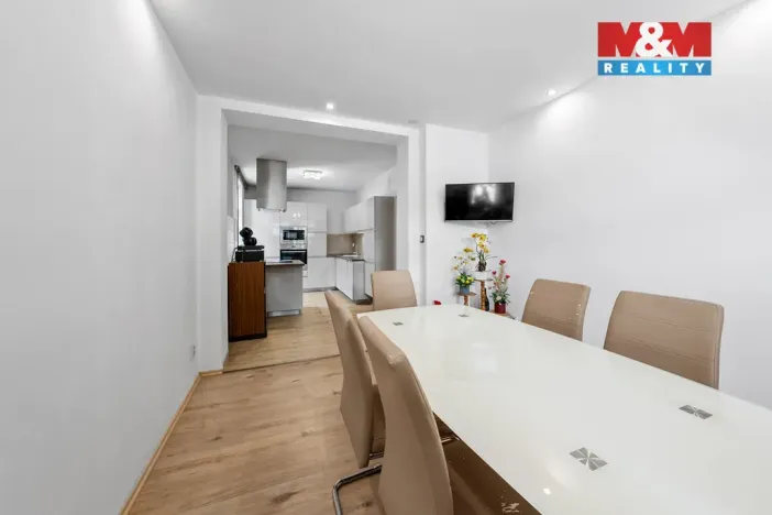 Prodej ubytování, Horní Blatná, Vančurova, 230 m2