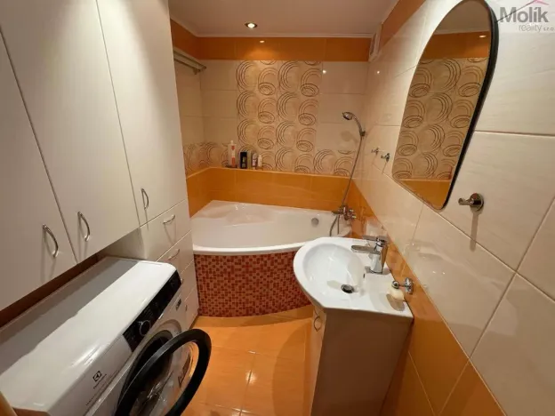 Prodej bytu 3+1, Chlumec, Zalužanská, 67 m2