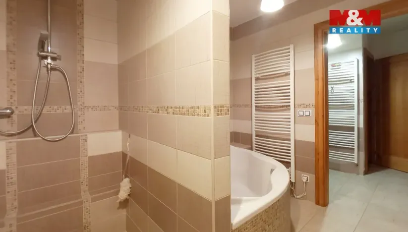 Prodej rodinného domu, Božejov, 180 m2