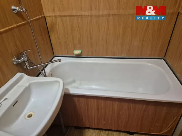 Prodej bytu 2+1, Beroun - Beroun-Město, Košťálkova, 49 m2