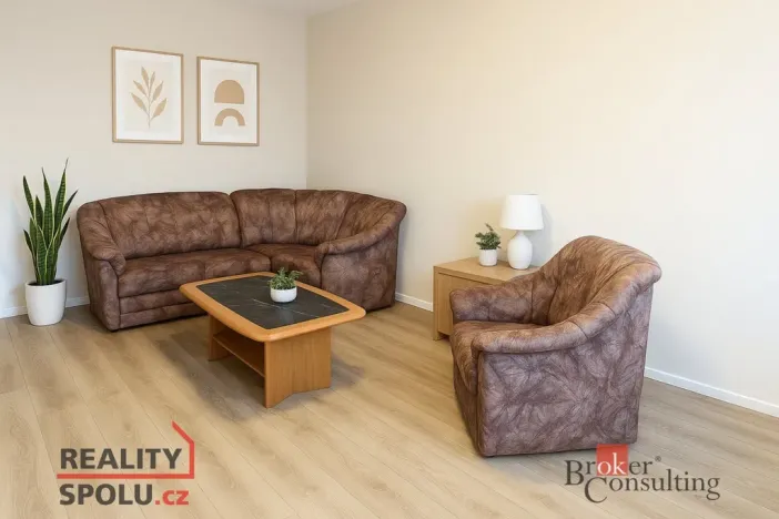 Pronájem bytu 2+1, Karlovy Vary - Drahovice, Boženy Němcové, 66 m2